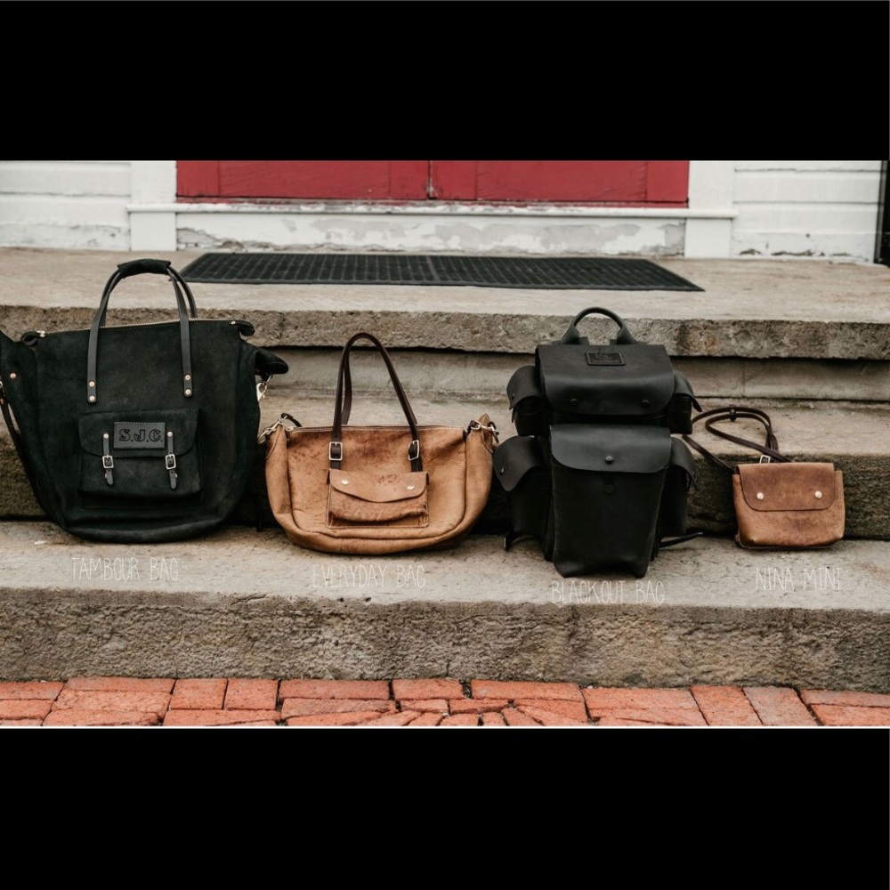 Luxury Leather Everyday Bag - Picture 4 of 4